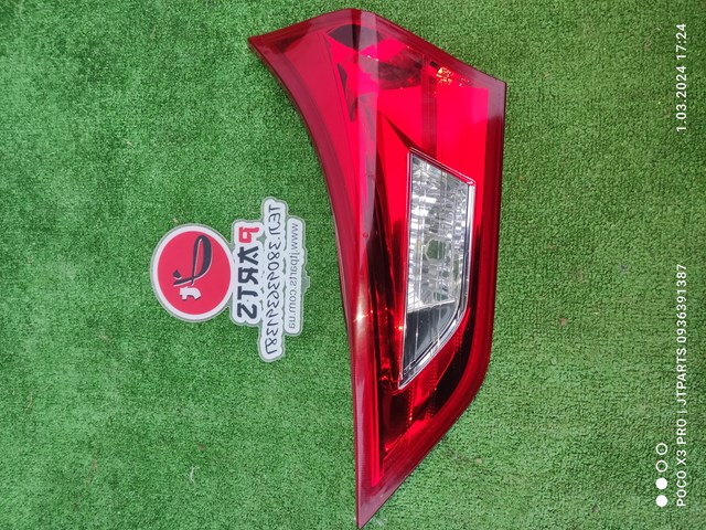 TOYOTA 8158102460 Фонарь задний правый внутренний в наличии Павлоград