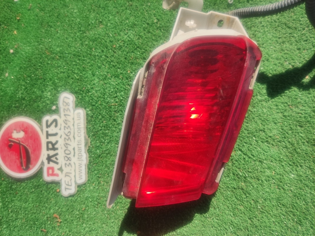 Фара заднего бампера, правый 8159060270 TOYOTA