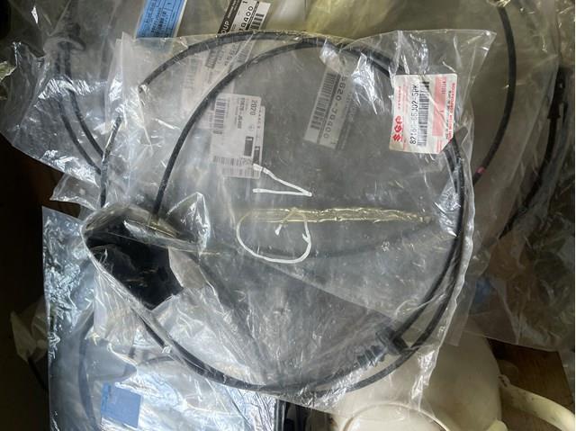 Трос открывания капота 8216065J025PK SUZUKI