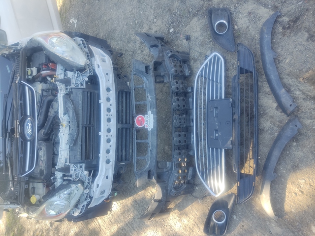 DM5Z17K945A FORD Решетка бампера переднего центральная купить в Полтава