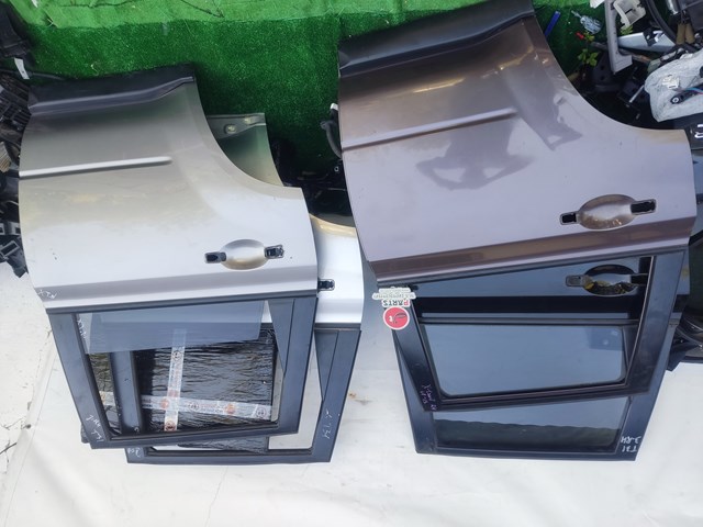 Дверь задняя, правая H210MJG0MB NISSAN
