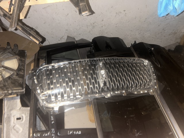 LJ7Z8200AB FORD купить в Кривой Рог