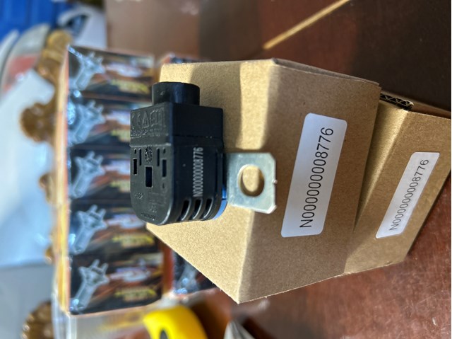 N000000008776 MERCEDES купить в Хмельницкий
