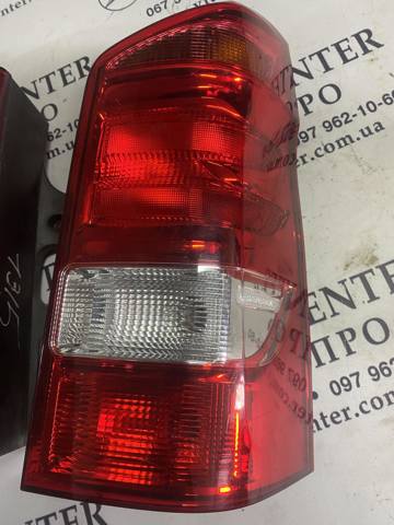 Фонарь задний правый A4478201264 MERCEDES