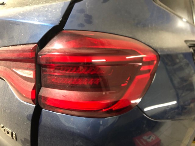 Фара задняя правая внешняя 63217408736 BMW