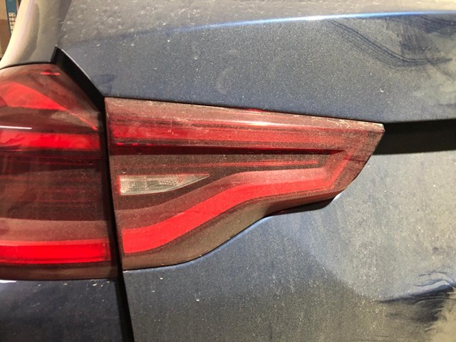 Фонарь задний левый, внутренний 63217408741 BMW