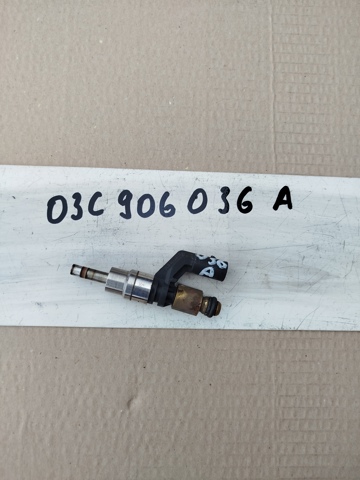 Форсунка впрыска топлива 03C906036A VAG