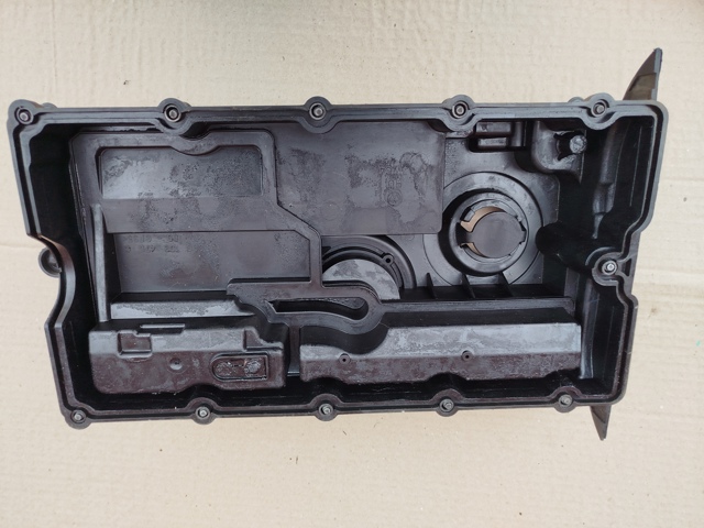 03G103469L VAG Клапанная крышка купить в Кривой Рог