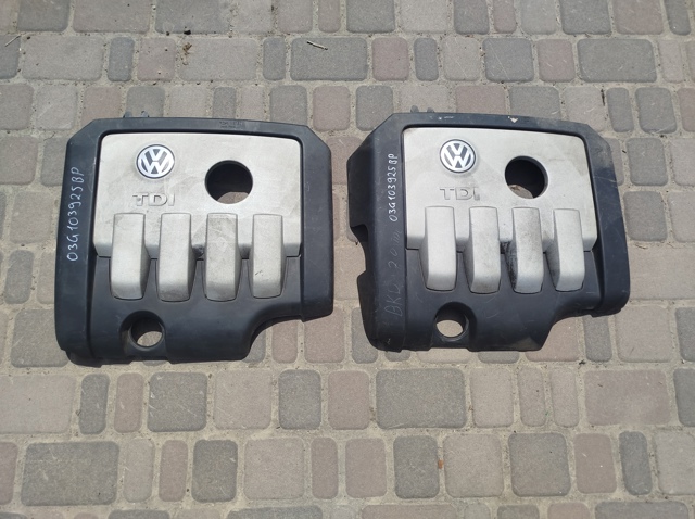 Крышка мотора декоративная Volkswagen Passat B6