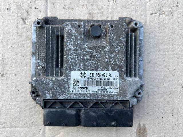 Модуль управления двигателем 03G906021PC VAG