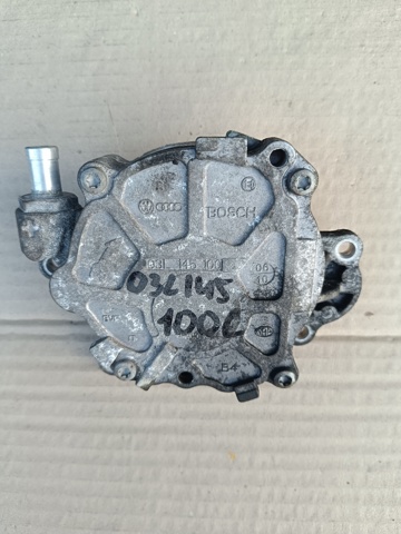 Насос вакуумный 03L145100C VAG
