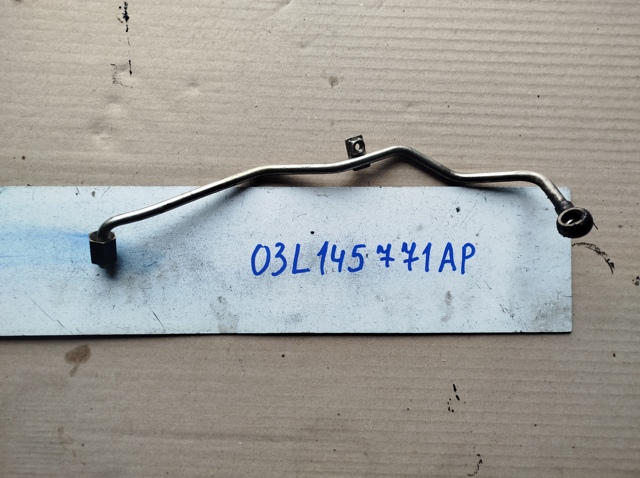 Трубка/шланг подачи масла к турбине 03L145771AP VAG