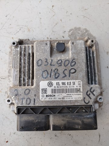 Компьютер двигателя 03L906018SR VAG