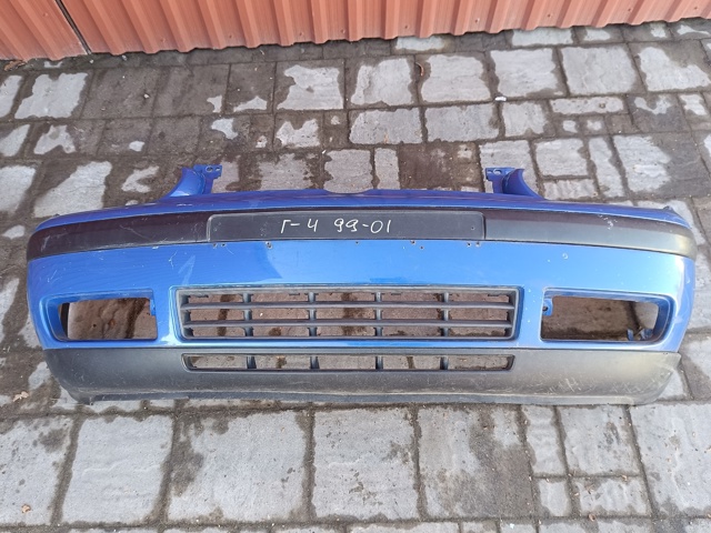 Передний бампер Volkswagen Golf IV