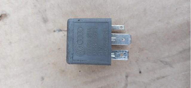 1J0906381A VAG Реле электробензонасоса купить в Чернигов
