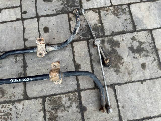 VAG 1K0411303N Передний стабилизатор в наличии Павлоград
