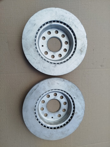 VAG 1K0615301AK Передние тормозные диски в наличии Чернигов