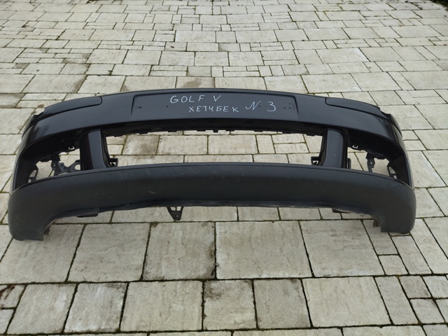 Передний бампер Фольксваген Гольф V