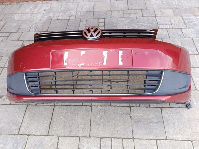 Передний бампер 1T0807221M VAG