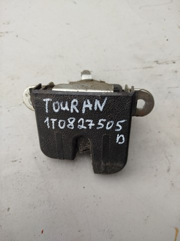 Замок и ручка двери задка 1T0827505B VAG