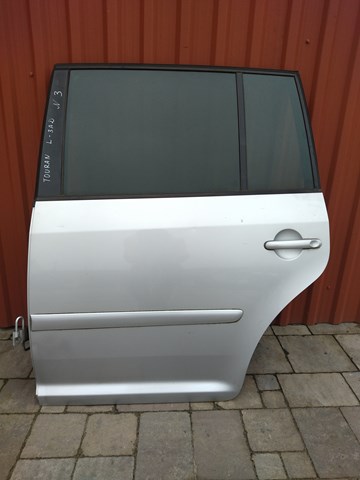Задняя левая дверь 1T0833055R VAG