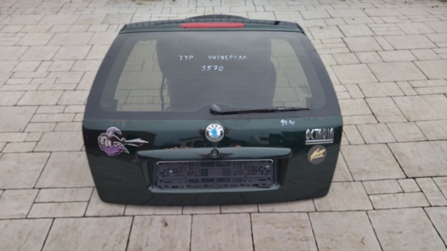 Задняя ляда 1U9827023 VAG