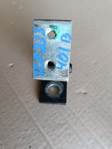 Завеса двери передней правой 1Z0833401B VAG