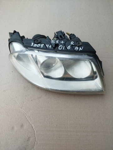Фара передняя правая 3B0941016AN VAG