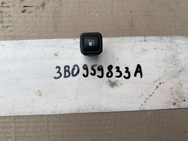 Кнопка открытия лючка бензобака 3B0959833A VAG