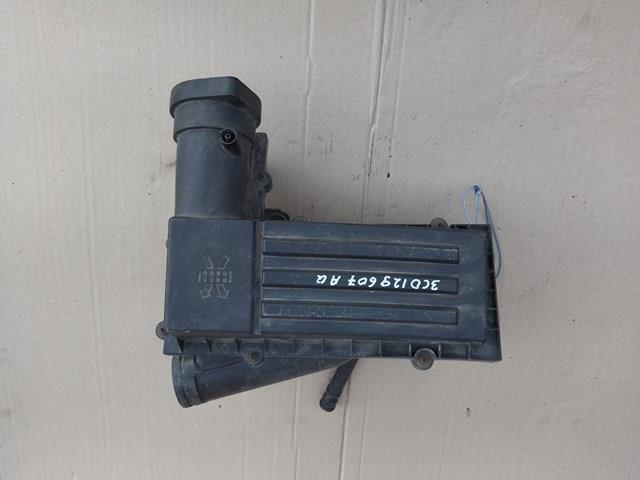 Корпус воздушного фильтра 3C0129607AQ VAG