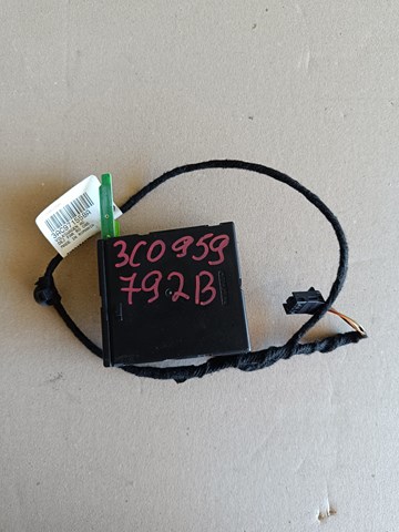Электродвигатель приводов 3C0959792B VAG