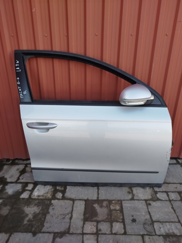 Пассажирская передняя дверь 3C4831056J VAG