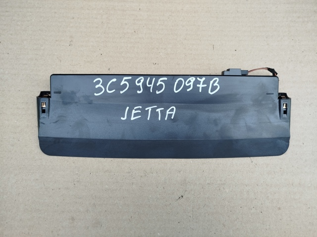 VAG 3C5945097B Стоп-сигнал задний дополнительный в наличии Павлоград