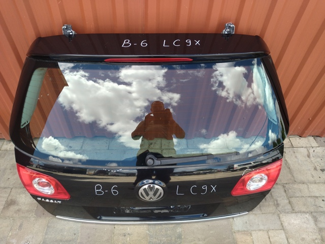 Задняя ляда 3C9827025M VAG