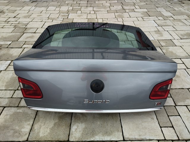 Крышка багажника 3T5827025A VAG