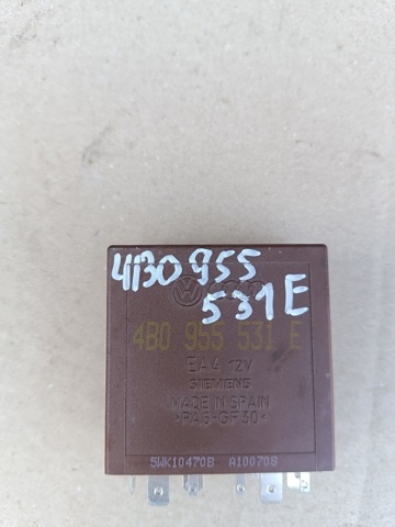 Реле управления дворниками 4B0955531E VAG