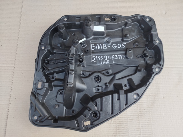 Стеклоподъемник левой задней двери 51359463717 BMW