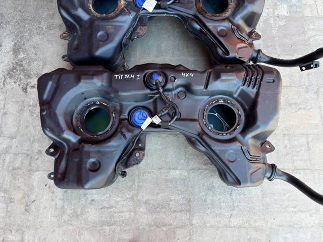 VAG 5N0201060AS Бак топливный в наличии Черкассы