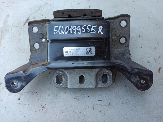 Подушка КПП 5Q0199555R VAG