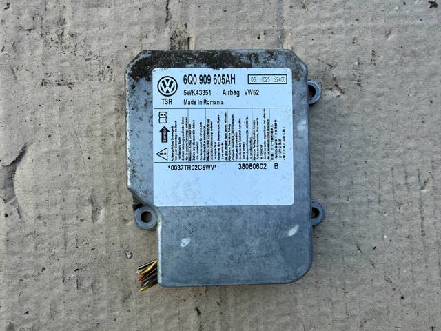Блок управления airbag 6Q0909605AH VAG