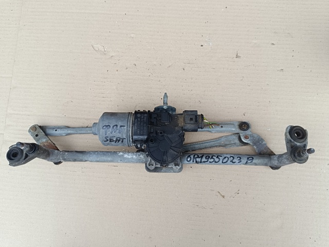 Трапеция дворников 6R1955023B VAG