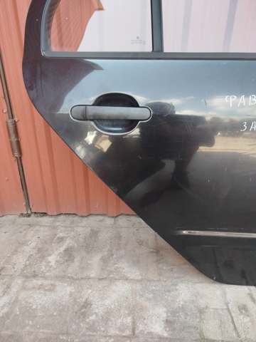 VAG 6Y6833052 Дверь задняя правая в наличии Черкассы