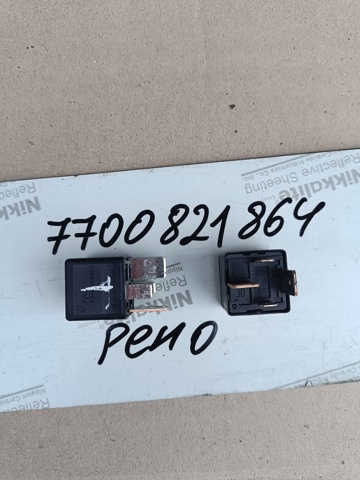 Реле противотуманной фары 7700821864 RENAULT