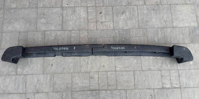 Наполнитель бампера заднего 7D0807696 VAG