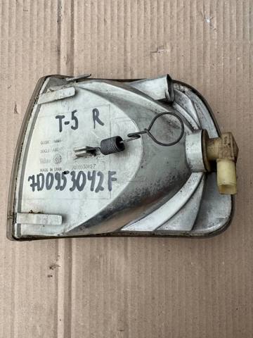 7D0953042F VAG Поворотник правый купить в Львов