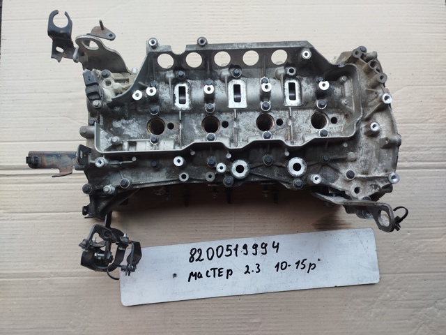 Головка двигателя 8200519994 RENAULT