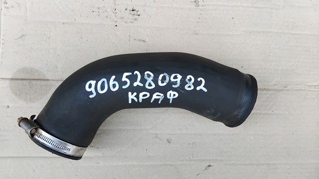Патрубок воздушный 9065280982 MERCEDES