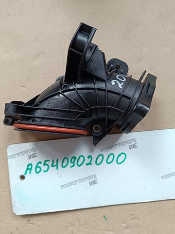 Патрубок дроссельный A6540902000 MERCEDES