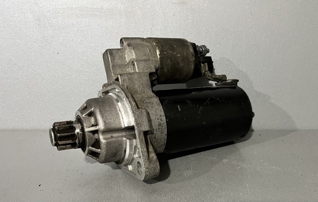Стартер двигателя 02M911023P VAG