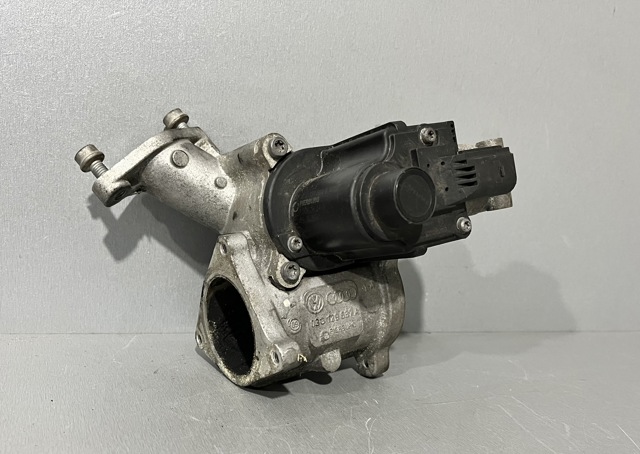 Клапан EGR системы рециркуляции отработавших газов 03G131501N VAG
